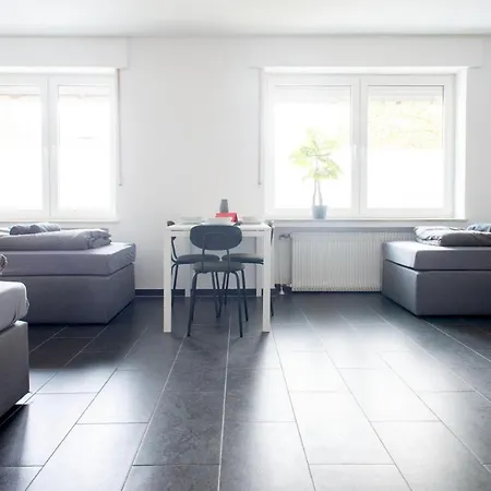 Modern Worker Apartment In Central Gronau - 3 Bedrooms - 8 Beds شقة غروناو