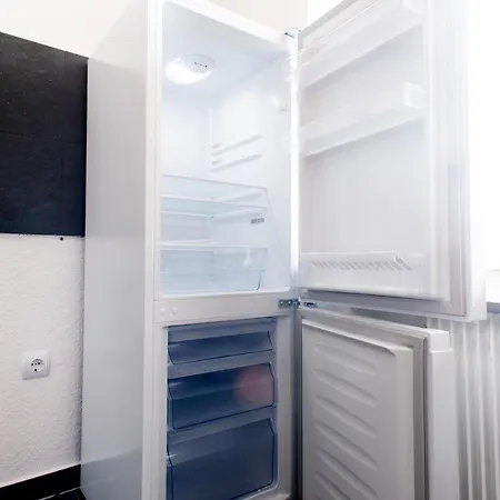 Modern Worker Apartment In Central Gronau - 3 Bedrooms - 8 Beds شقة غروناو