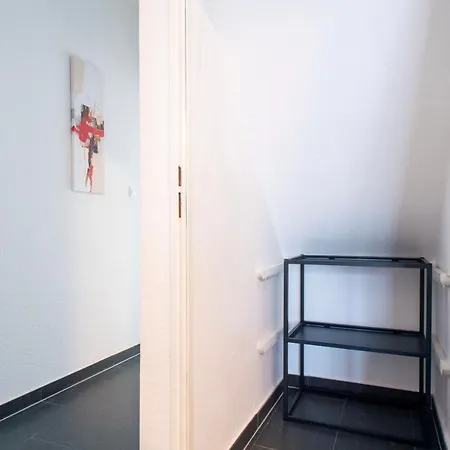 Modern Worker Apartment In Central Gronau - 3 Bedrooms - 8 Beds شقة *